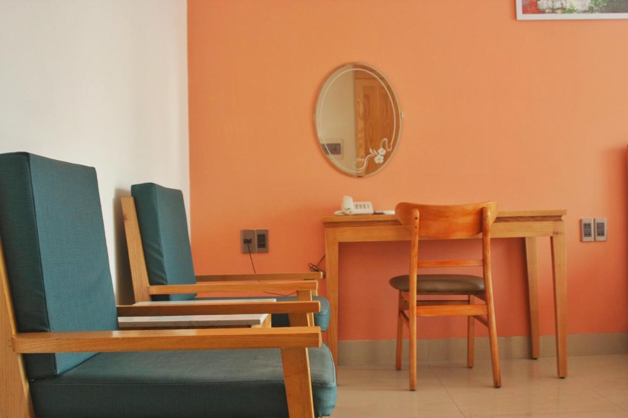 Marigold Hotel & Apartment Дананг Екстер'єр фото